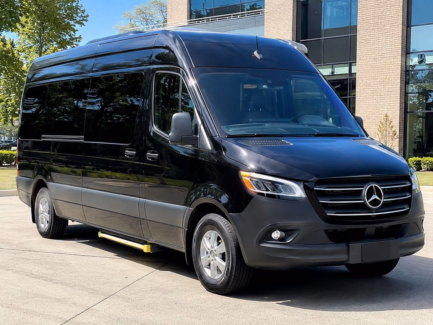 boston hospital and campus shuttle bus rentals