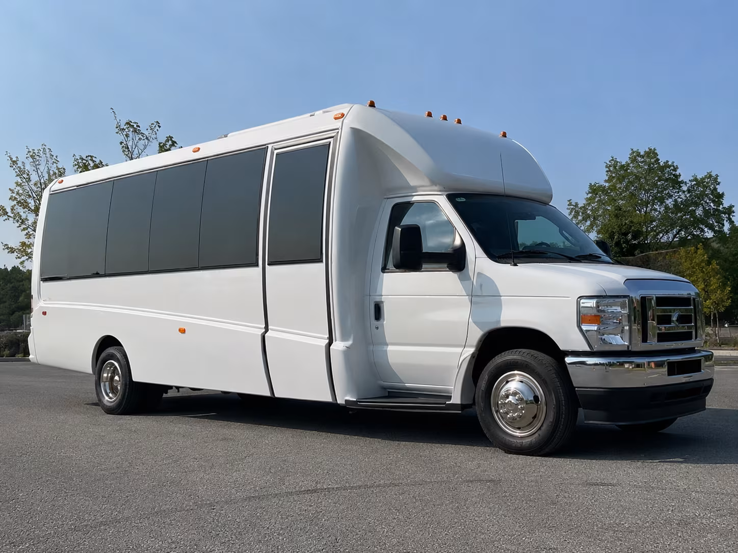 hit every photo stop in your boston party bus before the dance