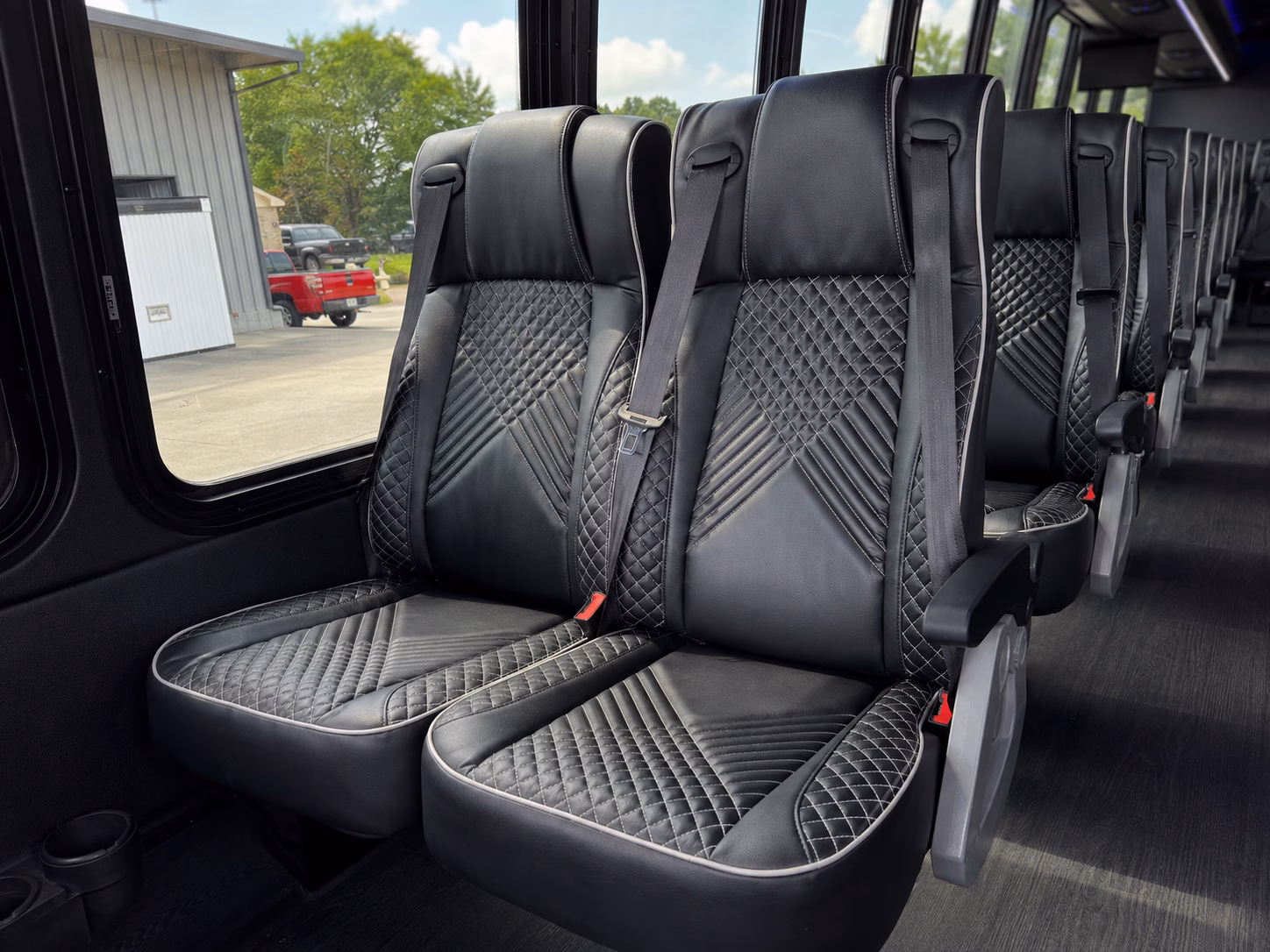 shuttle services for airline crews and airport staff in boston